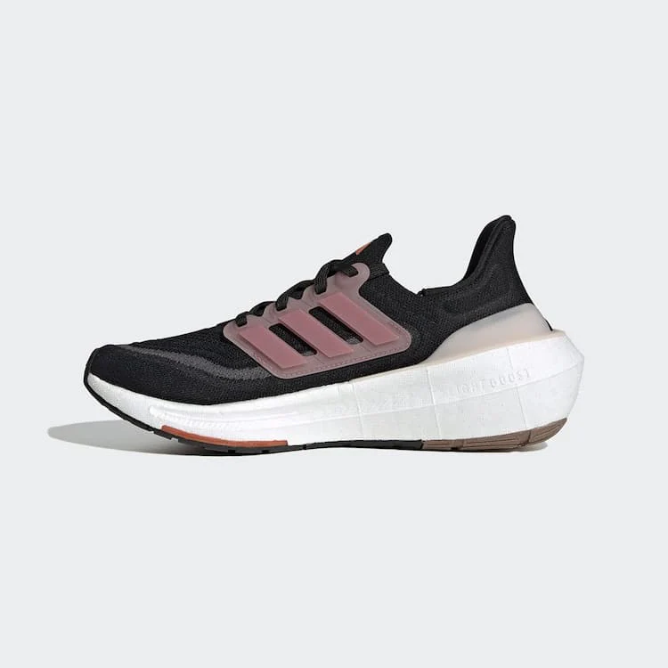 נעלי ריצה מקצועיות ULTRABOOST LIGHT - נשים - Image 3